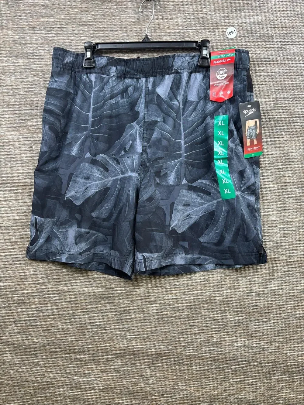 Speedo Swim Shorts Mens XL Gray Tech Volley Leaf Print UPF 50+ Drawstring Lined